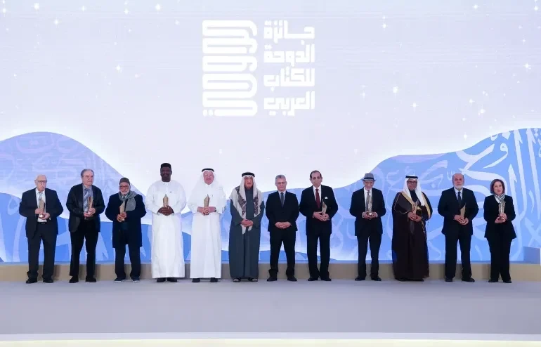 الجزيرة – جائزة الدوحة تحتفي بالكتاب ونخبة من المثقفين العرب